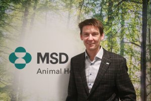 Martin Kern, Geschäftsführer und Werksleiter MSD Animal Health Danube Biotech GmbH