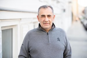 Konrad Mayr-Pernek heuerte mit Beginn des Jahres 2022 als Verantwortlicher für Business Development bei der Wiener Vermarktungsagentur Purpur Media an.