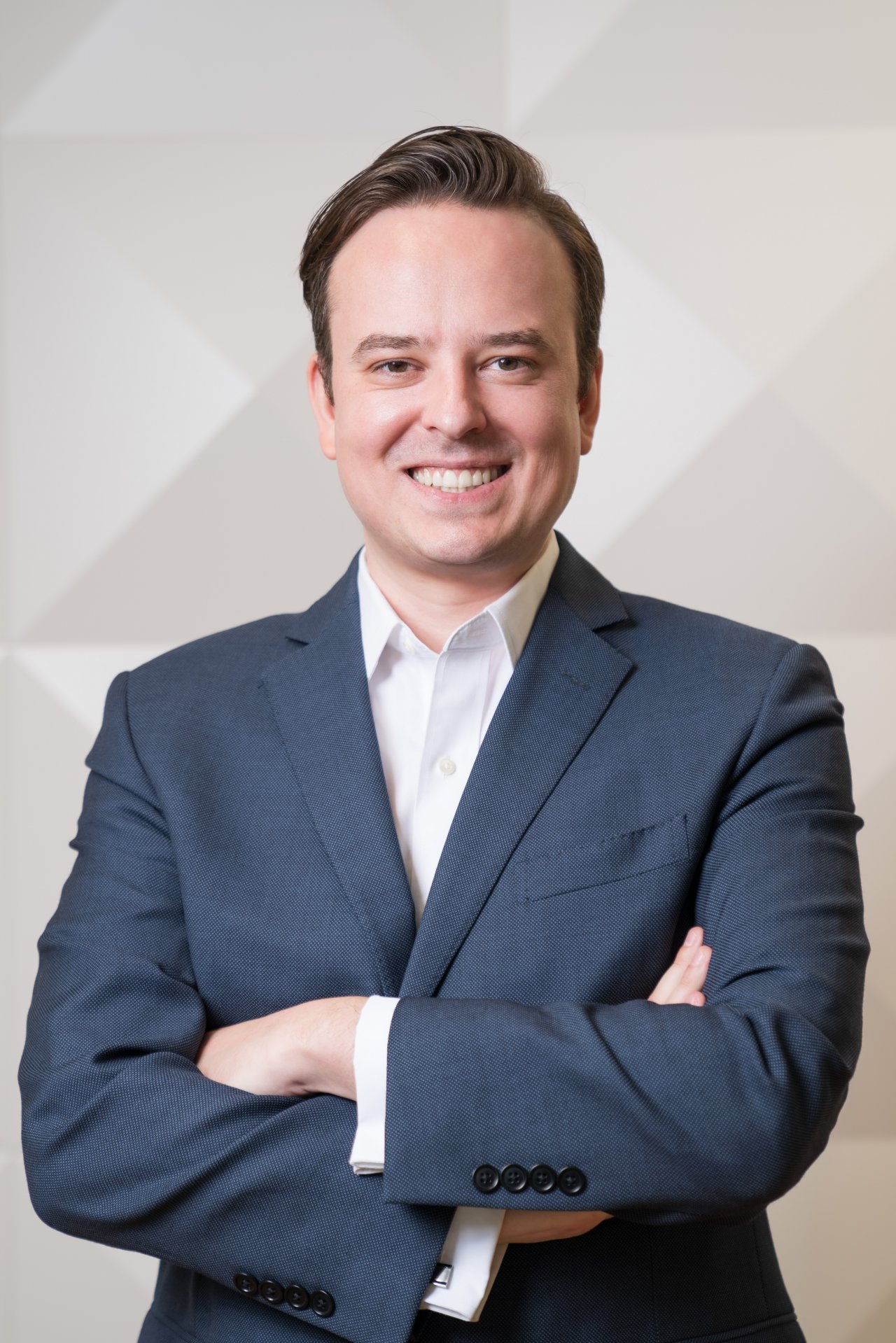 Andreas Perotti, Director Marketing & Communication beim heimischen Luftfahrtechnologieunternehmen FACC, hält die Closing Keynote der JETZT Performance. 