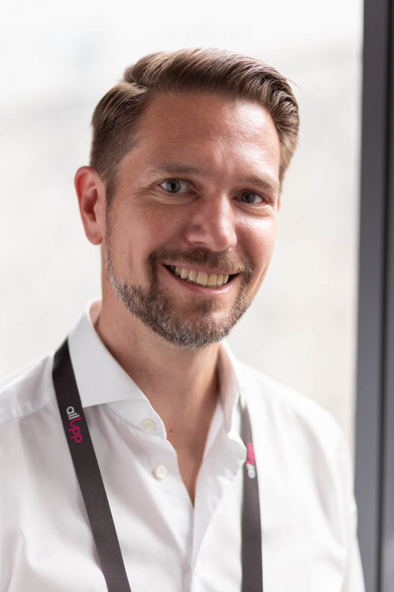 Gerald Smech, CEO von allUpp, wird in seinen Ausführungen beim CRM-Summit 2023 aufzeigen, wie Tools und Prozesse den Menschen in ihrem unternehmerischen Wachstum erfolgreich machen.