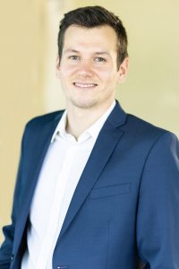 Severin Witzerstorfer, Data Analyst bei allUpp, wird beim CRM-Summit 2023 in Wien veranschaulichen, wie uns die künstliche Intelligenz bei der datenbasierten Entscheidungsfindung unterstützt.