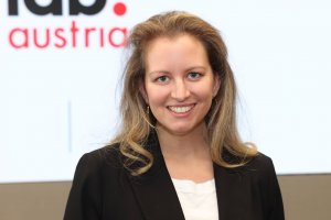 Die neue iab-austria-Präsidentin Rut Morawetz, Head of Digital Communications & Content bei A1 Telekom Austria AG, wird beim JETZT SUMMIT live on stage zu aktuellen Herausforderungen im Digital-Marketing-Markt interviewt.