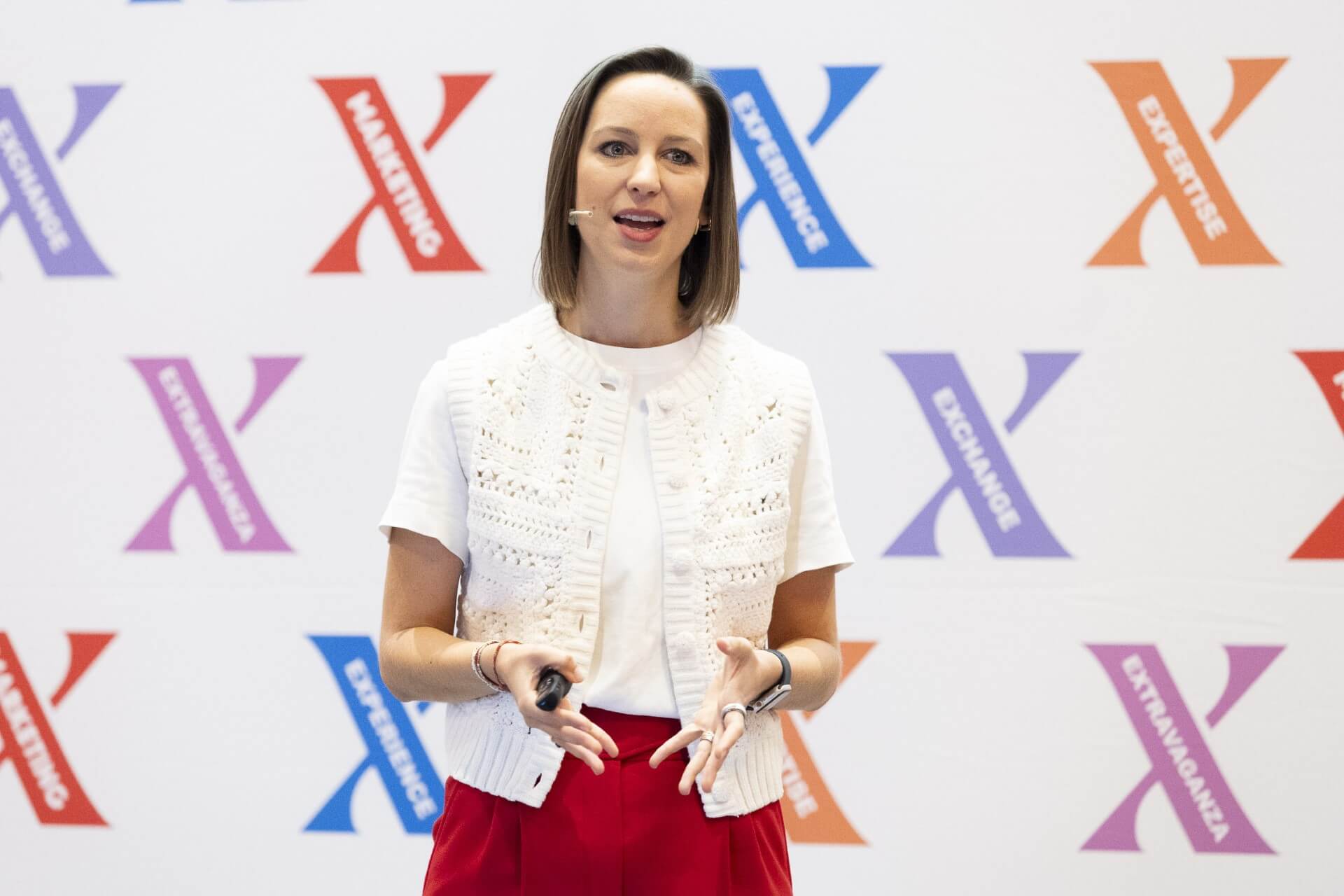 Nicole Lunzer, Vice President of Brand bei der weltweit für Furore sorgenden Fahrradmarke woom, hielt im Rahmen der MARKETING X in Wien eine Keynote über das Marketing- und Kinderfahrrad-Phänomen aus Österreich.