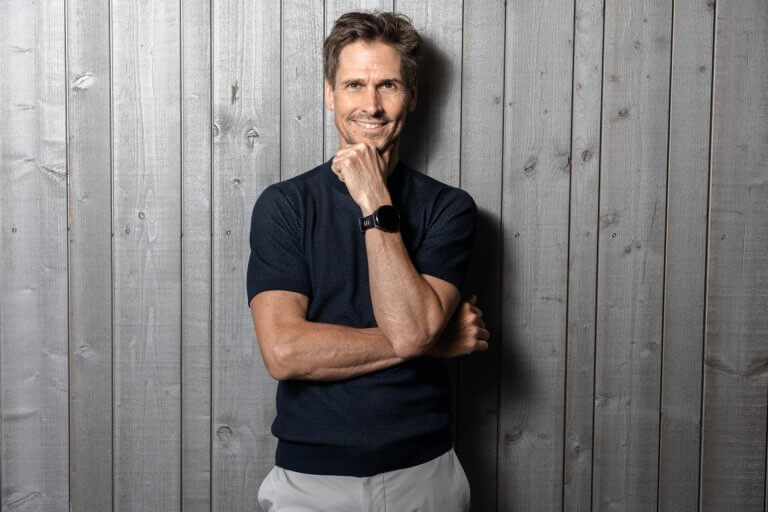 Felix Gottwald hält bei der allUpp Evolution Experience 2026 am 1. Oktober 2026 in Wien eine Keynote mit dem Titel „Künstliche Intelligenz trifft natürliche Präsenz – wie wir digitale Möglichkeiten mit analoger Qualität verbinden.“